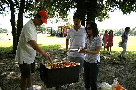 2008